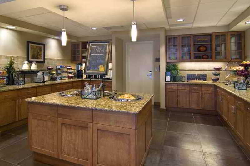 Homewood Suites By Hilton Madison West Restoran fotoğraf